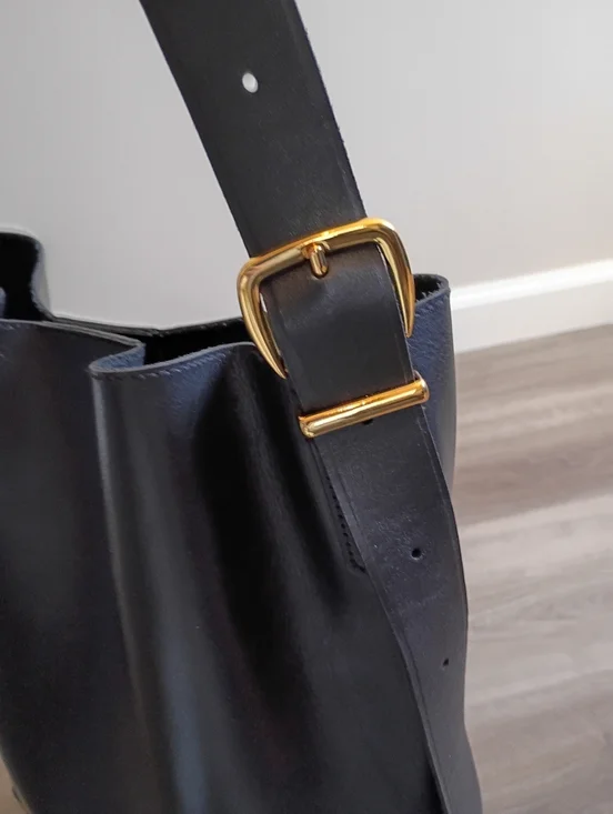 Madewell Classic True Black Cow Leather The Essential Bucket Tote Bag Mininalist - Picture 6 of 9